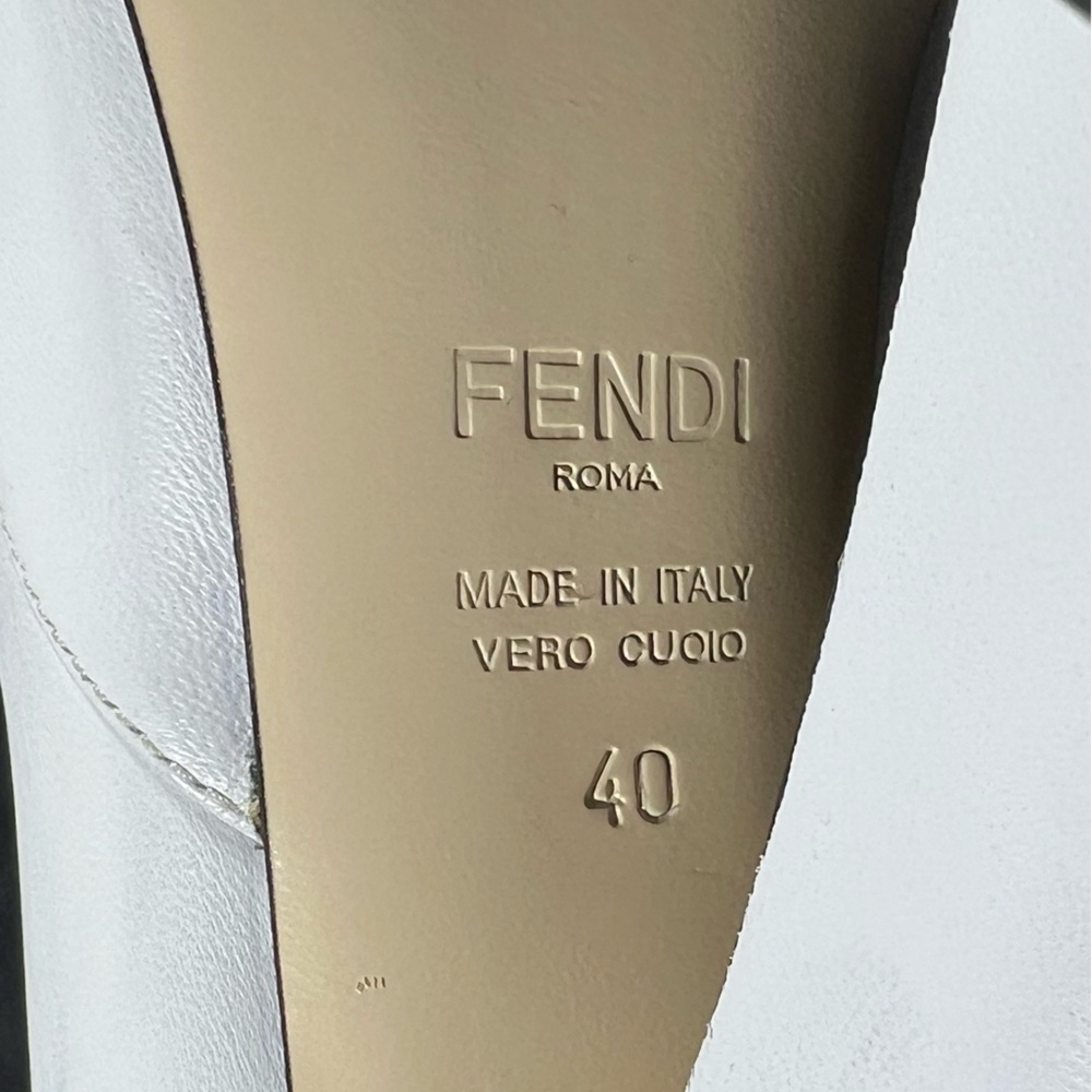 Fendi White Leather Ankle Boots Size 40 Made in Italy - Picture 9 of 12